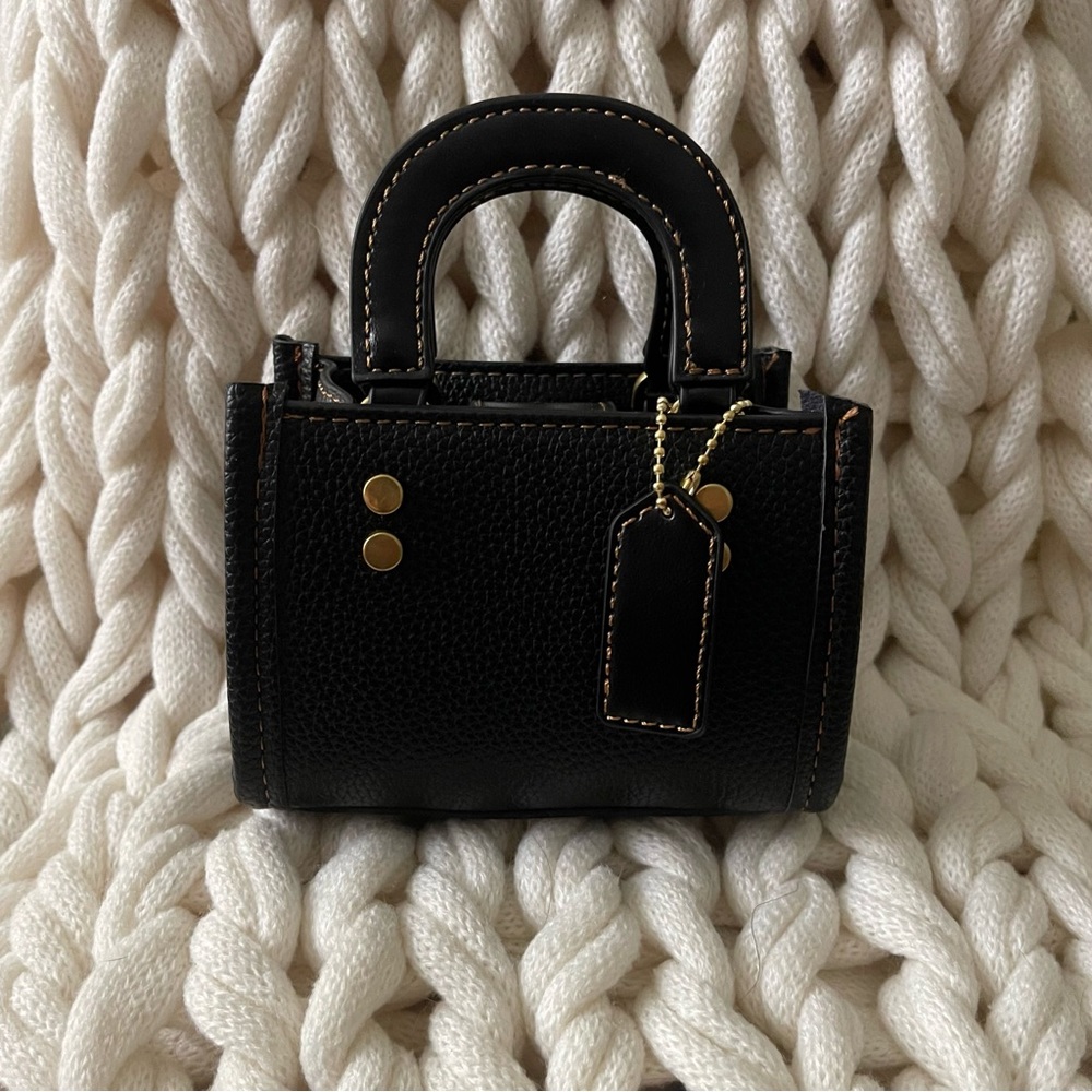 GORGEOUS Mini Bag Designer Fashion Look without the Price! NWOT Hang tag.